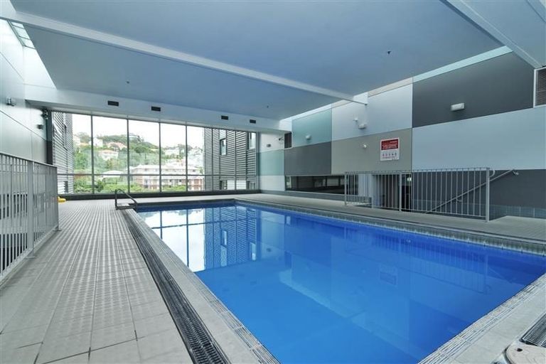 Photo of property in Montreaux Apartments, 3e/164 The Terrace, Wellington Central, Wellington, 6011