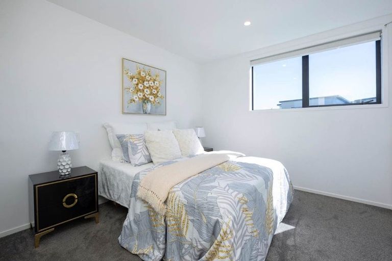 Photo of property in 6/81 Kervil Avenue, Te Atatu Peninsula, Auckland, 0610
