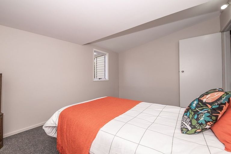 Photo of property in 6 Shelswell Street, Westport, 7825