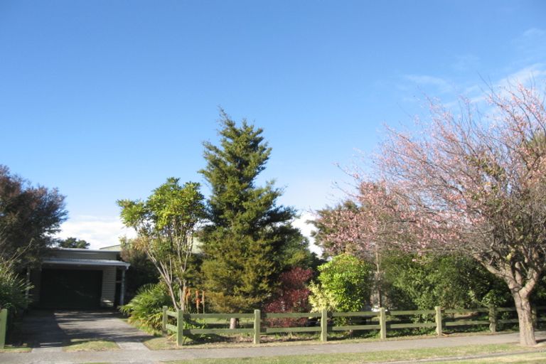 Photo of property in 6 Travis Street, Taradale, Napier, 4112