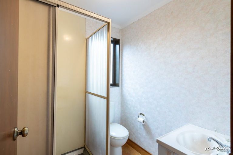 Photo of property in 115 Gemstone Drive, Birchville, Upper Hutt, 5018