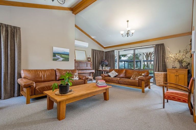 Photo of property in 43 Edward Street, Pahiatua, 4910