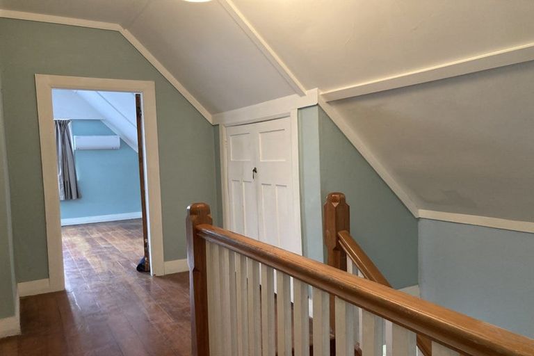 Photo of property in 28 Duncan Terrace, Kilbirnie, Wellington, 6022