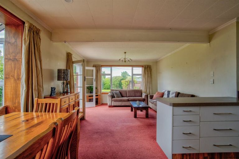 Photo of property in 17 Constitution Avenue, Milton, 9220