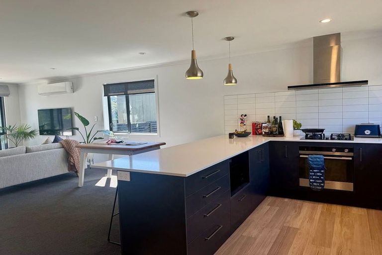 Photo of property in 8 Holystone Road, Whitby, Porirua, 5024