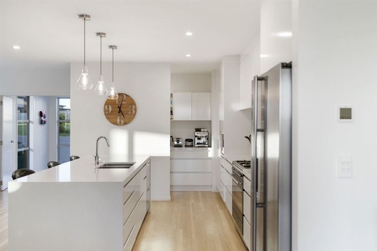 Photo of property in 3 Senecio Way, Papamoa Beach, Papamoa, 3118