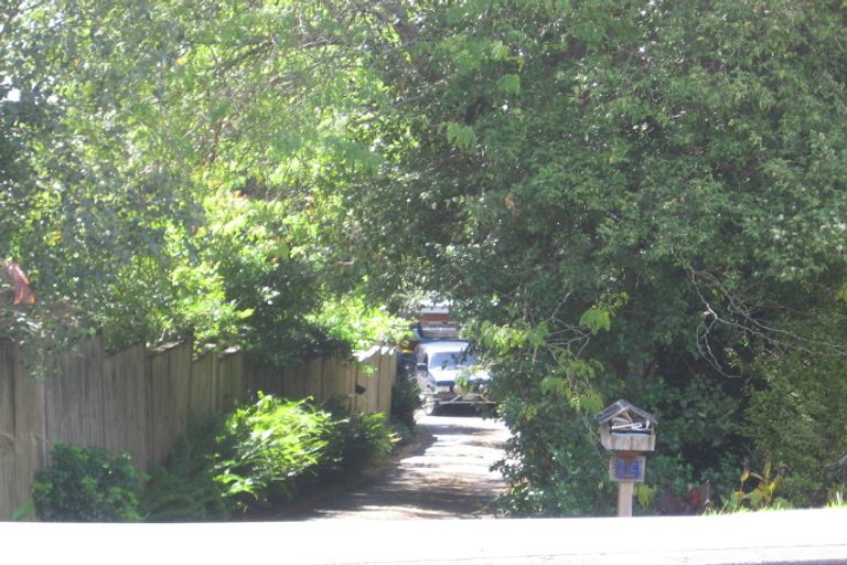 Photo of property in 14 Aotearoa Terrace, Murrays Bay, Auckland, 0630