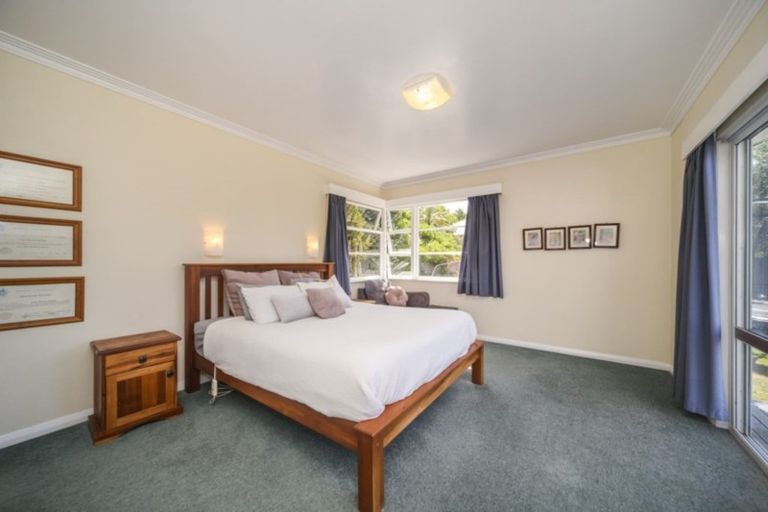 Photo of property in 9 Parata Street, Hokowhitu, Palmerston North, 4410