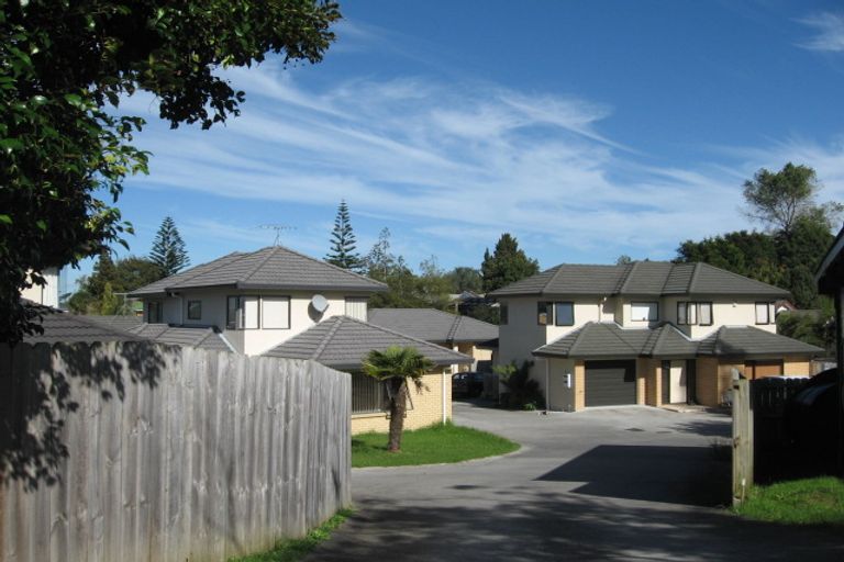 Photo of property in 68 La Trobe Street, Pakuranga Heights, Auckland, 2010