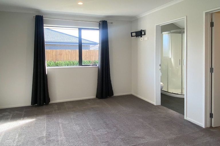 Photo of property in 77 Sir John Mckenzie Avenue, Yaldhurst, Christchurch, 8042