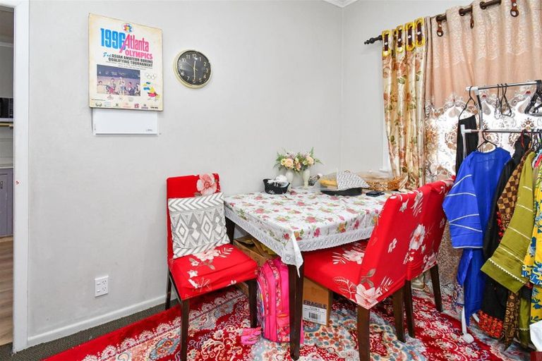 Photo of property in 129 Rangitoto Road, Papatoetoe, Auckland, 2025