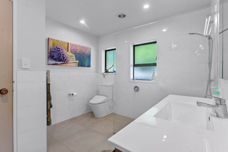 Photo of property in 29b View Road, Waiuku, 2123