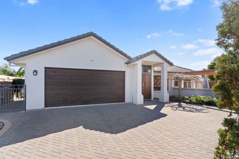 Photo of property in 27 Seychelles Drive, Papamoa Beach, Papamoa, 3118