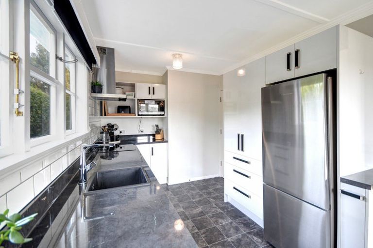 Photo of property in 7 Scotland Terrace, Green Island, Dunedin, 9018