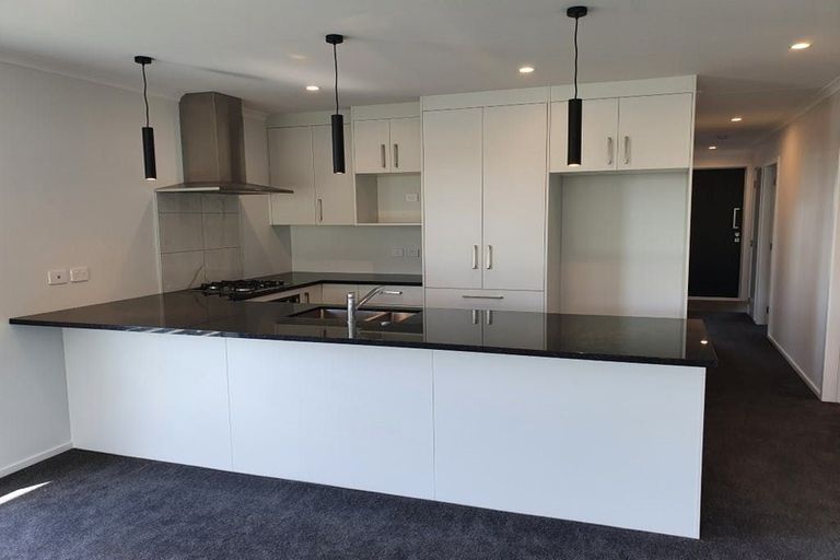 Photo of property in 34 Karearea Avenue, Kenepuru, Porirua, 5022