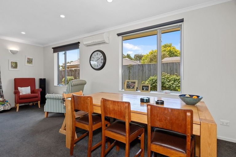 Photo of property in 73b Somerfield Street, Somerfield, Christchurch, 8024