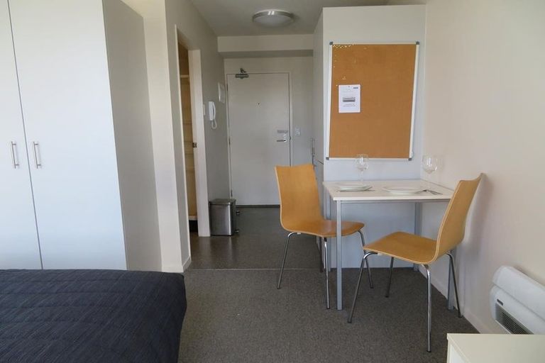 Photo of property in The Peak Apartments, 1001/170 Taranaki Street, Te Aro, Wellington, 6011