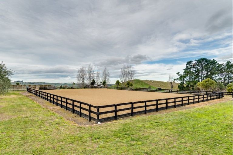 Photo of property in 1268 Taihape Road, Sherenden, Hastings, 4179