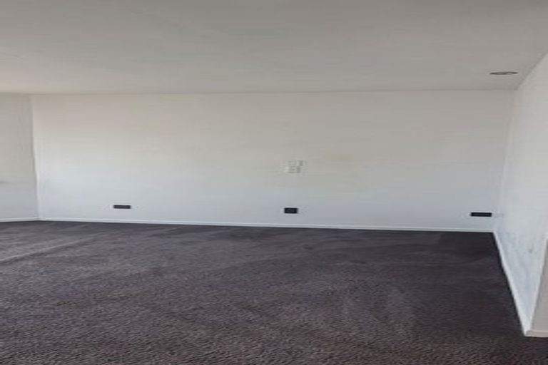 Photo of property in 11 Chilman Street, Strandon, New Plymouth, 4312