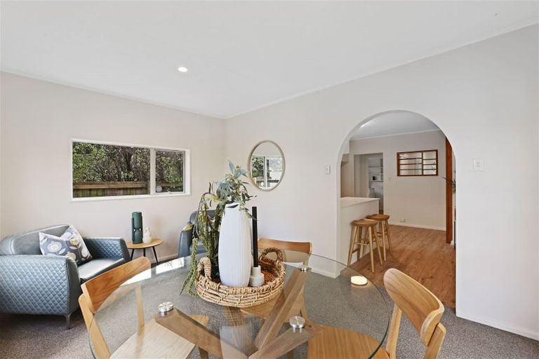 Photo of property in 16 Manor Place, Bryndwr, Christchurch, 8053