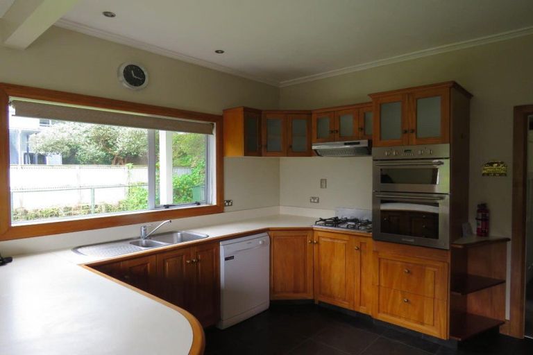 Photo of property in 109 Fulford Street, New Plymouth, 4310