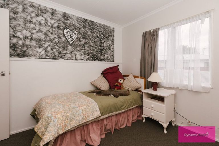 Photo of property in 18a Newton Place, Westbrook, Palmerston North, 4412