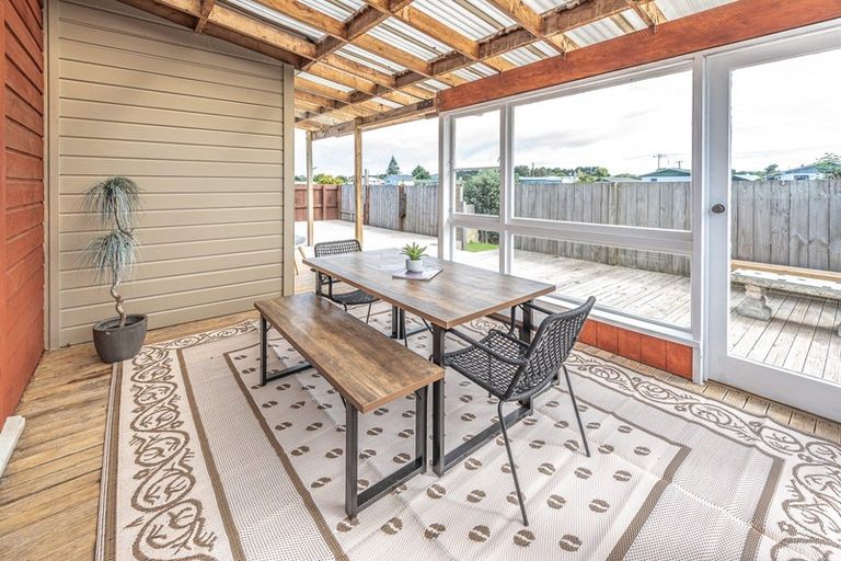 Photo of property in 23 Ruapehu Street, Castlecliff, Whanganui, 4501