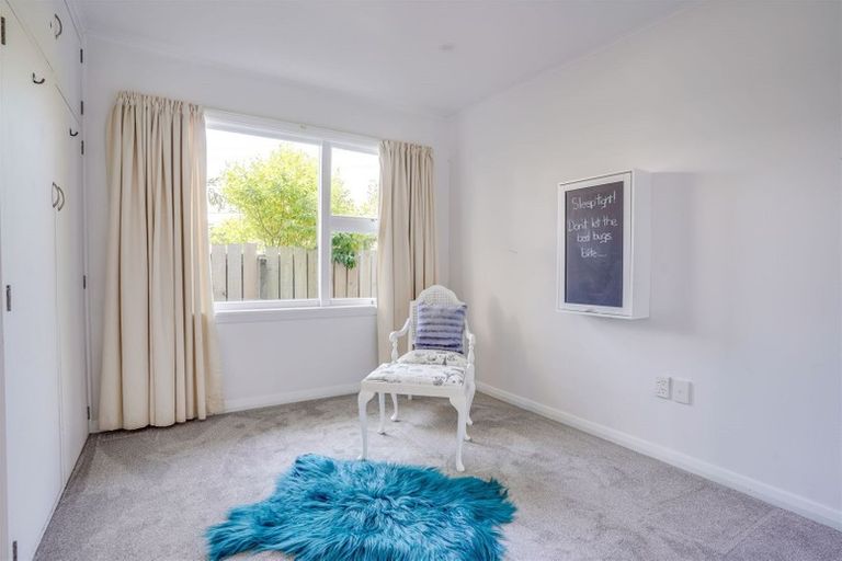 Photo of property in 11 Arlington Street, Burnside, Christchurch, 8053