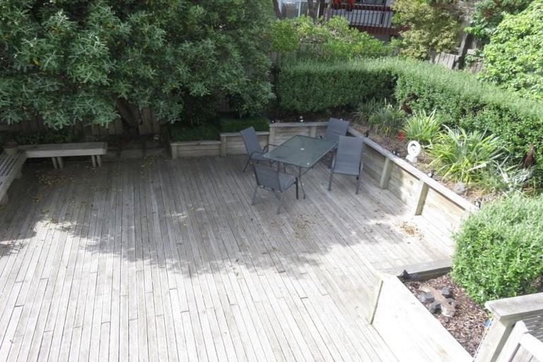 Photo of property in 7 Duggan Place, Johnsonville, Wellington, 6037