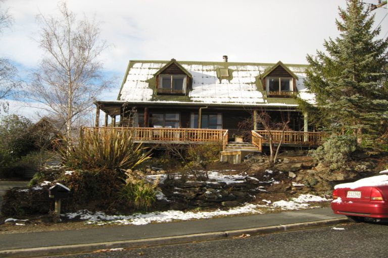 Photo of property in 52 Aronui Road, Bridge Hill, Alexandra, 9320