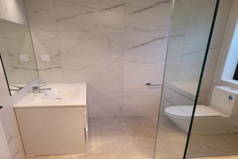 Photo of property in 21 Biokovo Street, Massey, Auckland, 0614