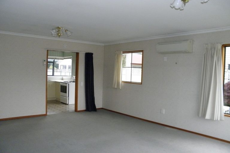 Photo of property in 2f Macmaster Street, Richmond, Invercargill, 9810
