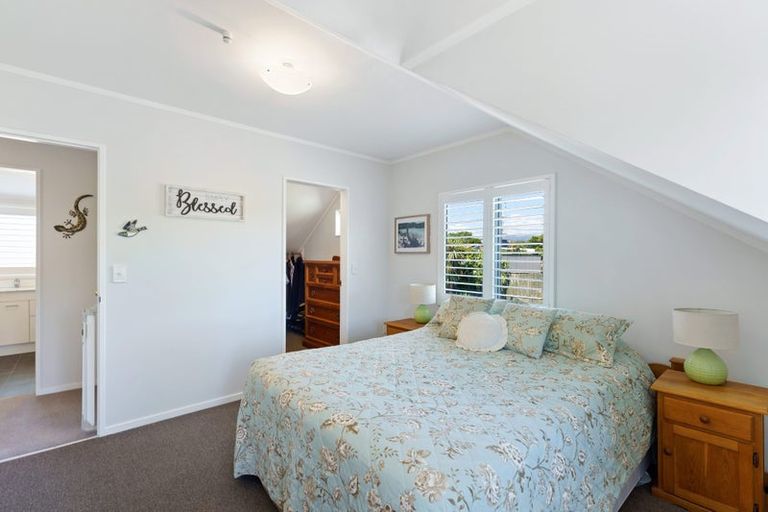 Photo of property in 19 Dixie Street, Te Horo Beach, Otaki, 5581