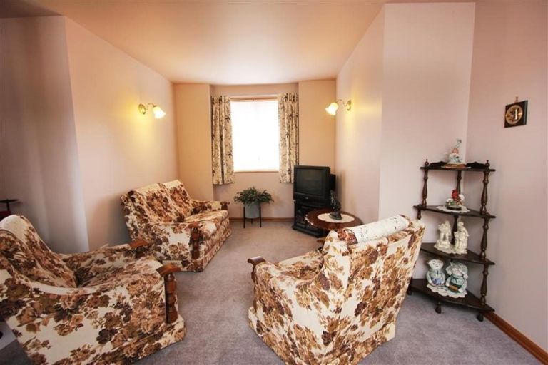 Photo of property in 6 Park Street, Mosgiel, 9024