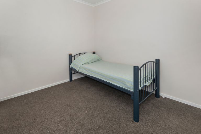 Photo of property in 15 Te Puea Avenue, Meremere, Mercer, 2474