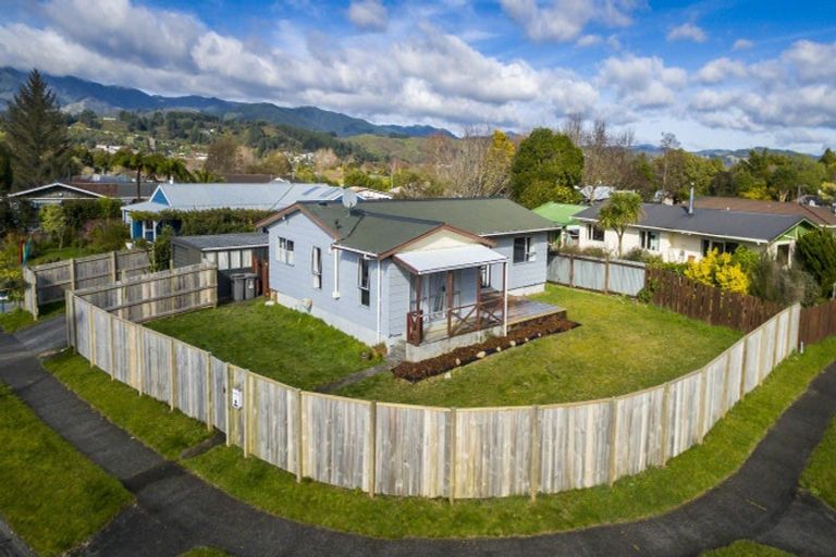 Photo of property in 1 Wyoming Grove, Totara Park, Upper Hutt, 5018
