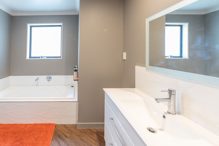 Photo of property in 7 Dundee Close, Darfield, 7510