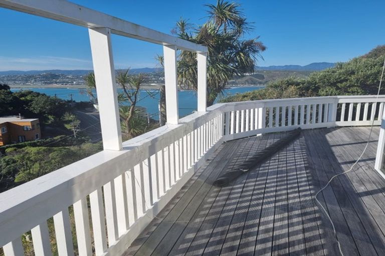 Photo of property in 105 View Road, Houghton Bay, Wellington, 6023