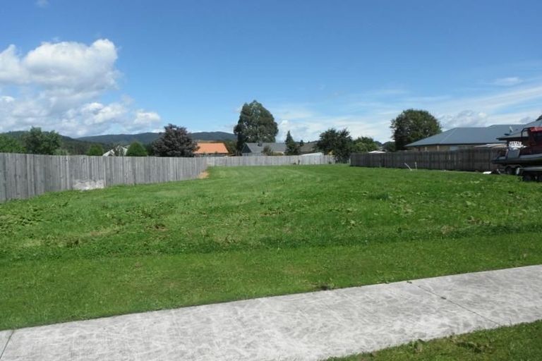 Photo of property in 17 Wicken Place, Reefton, 7830