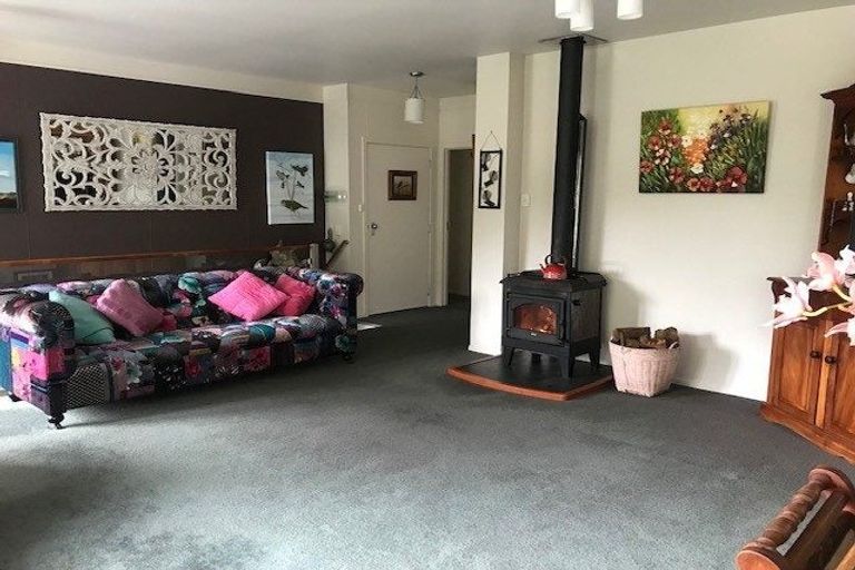 Photo of property in 48 Joyces Road, Paihia, 0200