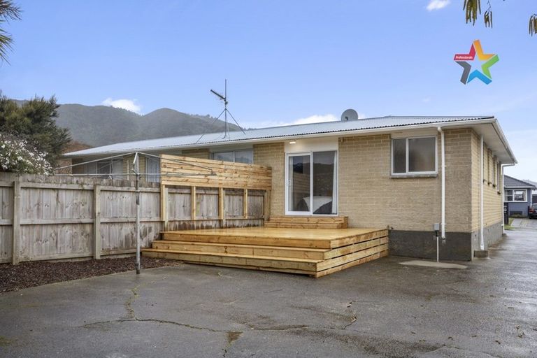 Photo of property in 15a Pencarrow Crescent, Wainuiomata, Lower Hutt, 5014