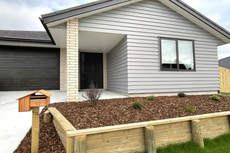 Photo of property in 12 Clover Lane, Pyes Pa, Tauranga, 3112