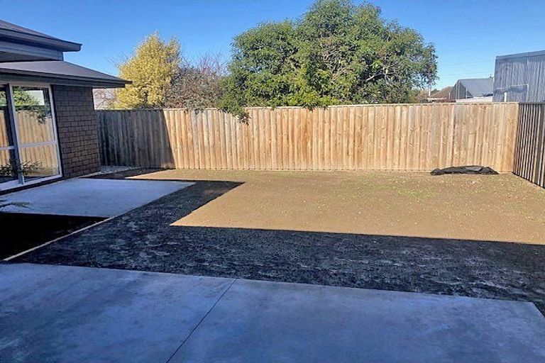 Photo of property in 4 Grey View Grove, Rangiora, 7400