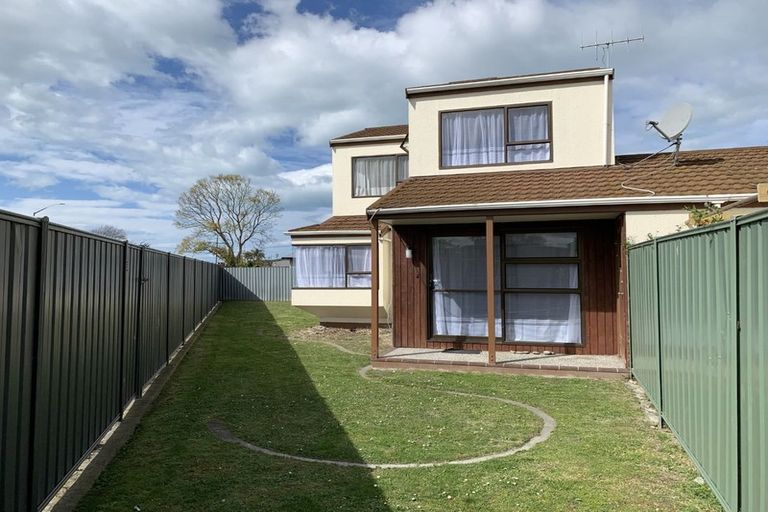 Photo of property in 3/12 Lannie Place, Greenmeadows, Napier, 4112