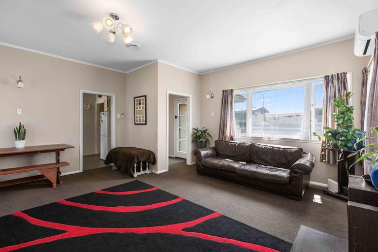 Photo of property in 185 Studholme Street, Morrinsville, 3300