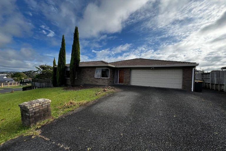 Photo of property in 6 Sandpiper Grove, Unsworth Heights, Auckland, 0632