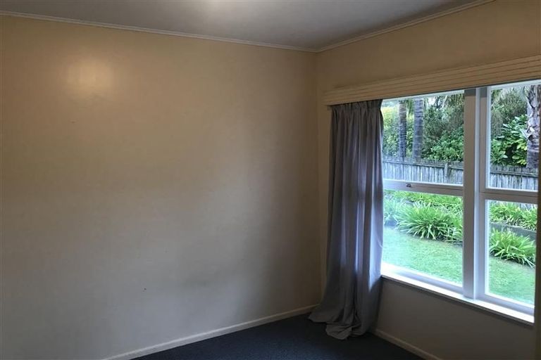 Photo of property in 3/11 Arcadia Crescent, Bayview, Auckland, 0629