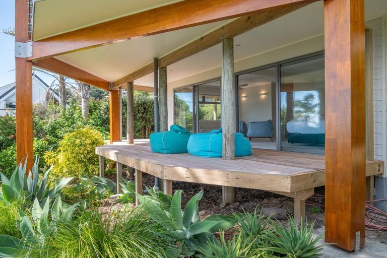 Photo of property in 21 Kupe Road, Coopers Beach, 0420