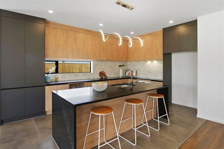 Photo of property in 13 Kaitiaki Drive, Clarks Beach, 2122