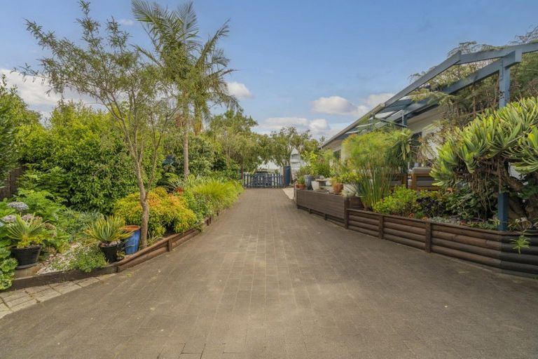 Photo of property in 9 Kenneth Avenue, Whitianga, 3510